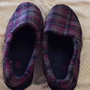 Acorn Men’s Slippers
